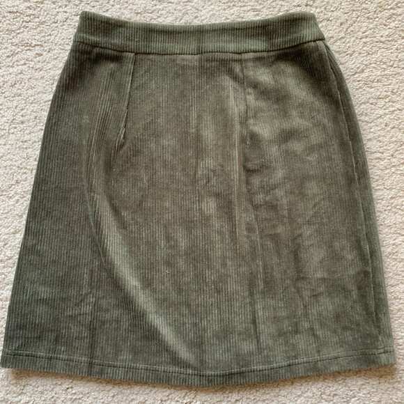 Venus Women's Lascana Corduroy Button-Up Skirt, Dark Green, size 2 NWT - Picture 3 of 6